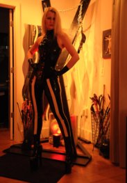 Maîtresse FiFi