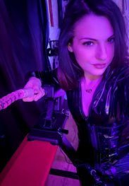 DOMQUEEN Roxane